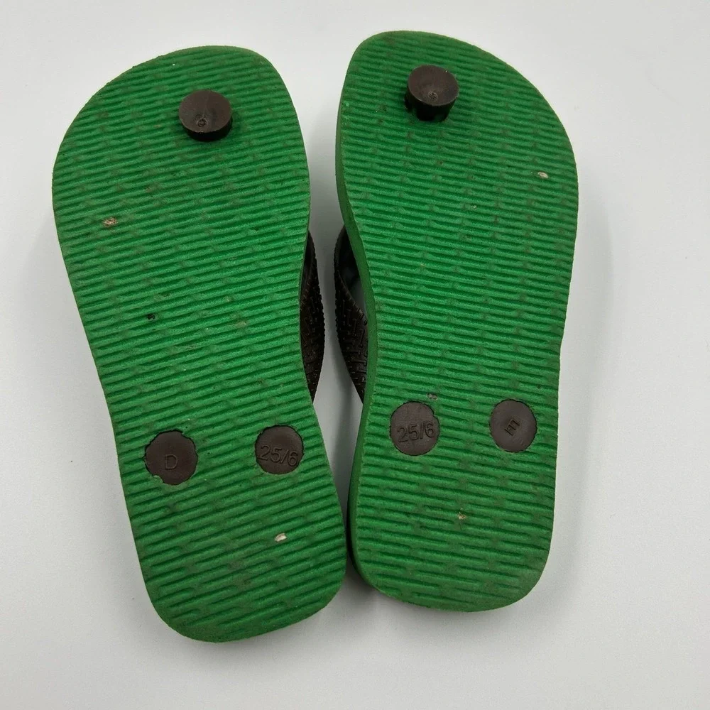 Minecraft Flip Flop Sandals Boys Size 10 Rubber Havaianas Perfect for beach days